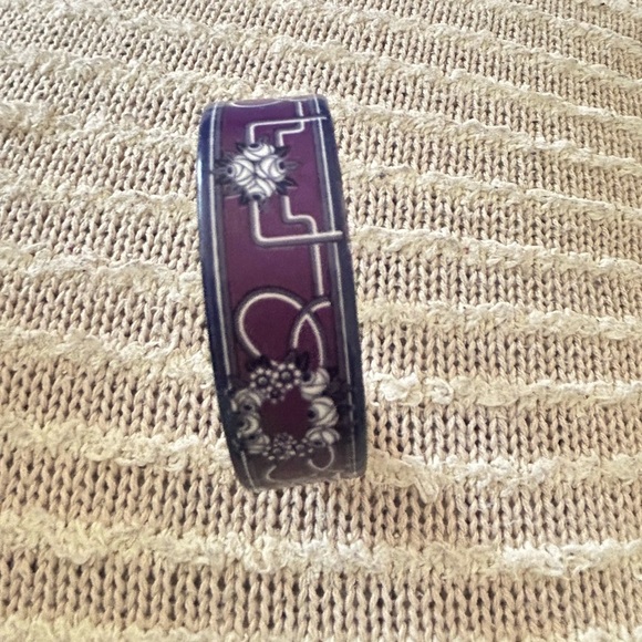 Michaela Frey Vintage Limited Edition Bangle - Picture 2 of 4